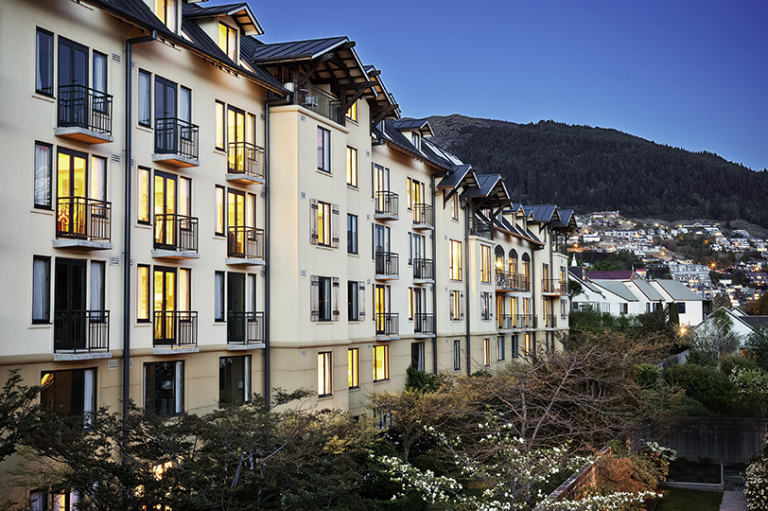 Hotel St Moritz Queenstown 812x540